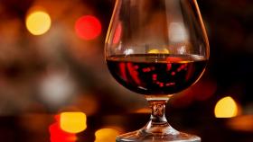 Минфин планирует увеличить цены на коньяк