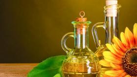 В России стали известны цены спроса на подсолнечное масло в текущем сезоне