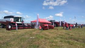 Машины Ростсельмаш поучаствовали в выставке «Поле-Гон»